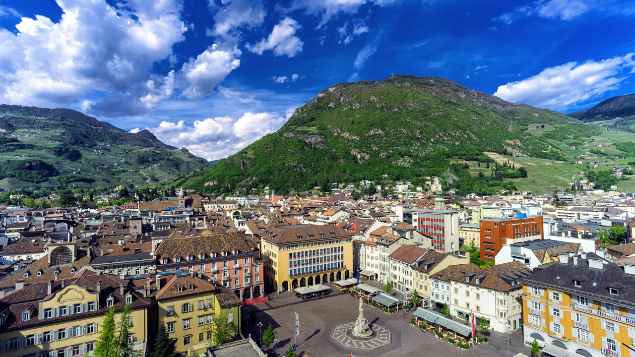 Bozen: Luxusurlaub In 4 Und 5 Sterne Hotels – Bozen Und Umgebung