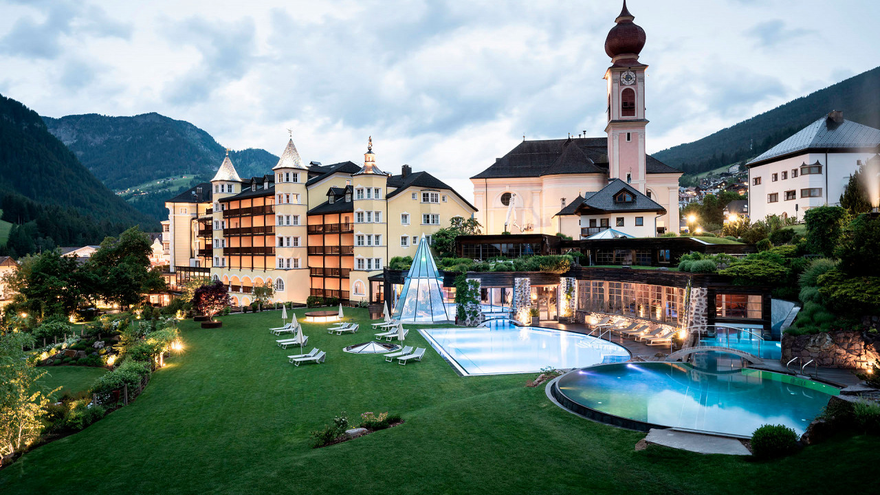 ADLER Spa Resort Dolomiti – Luxury 5 stars hotels Ortisei