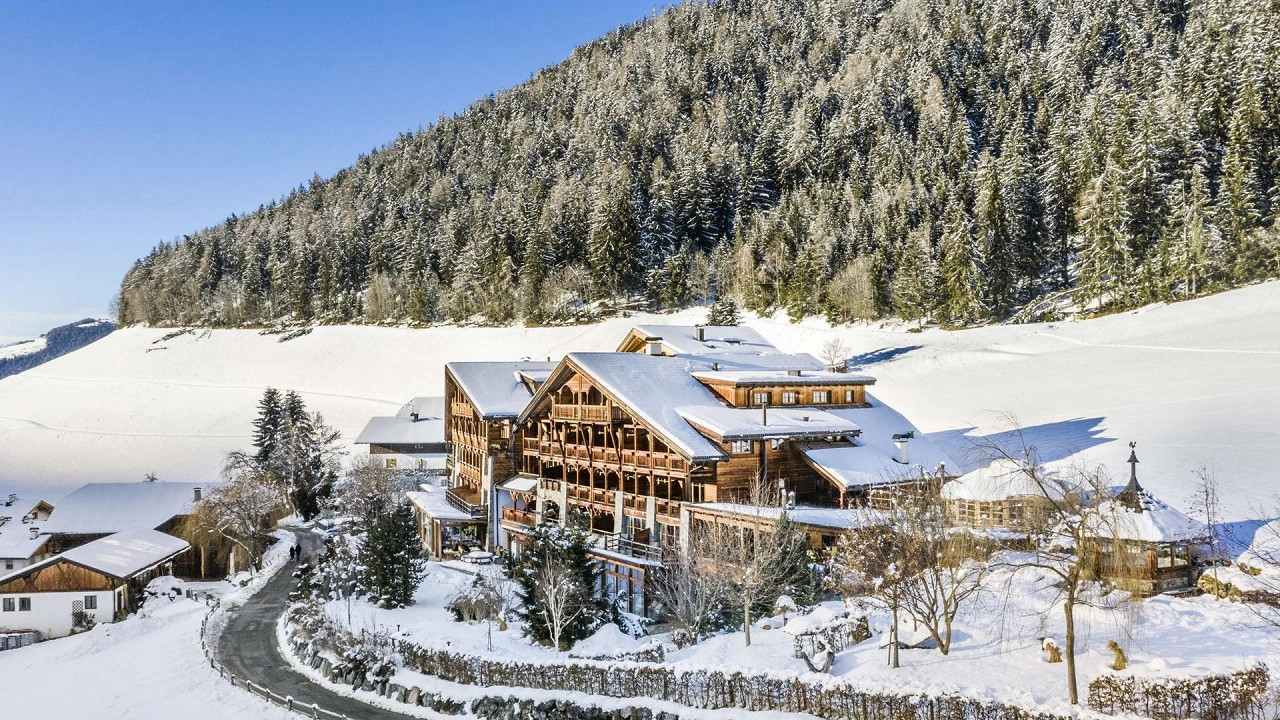 Naturhotel Lüsnerhof: отель 4* superior – долина Лузона